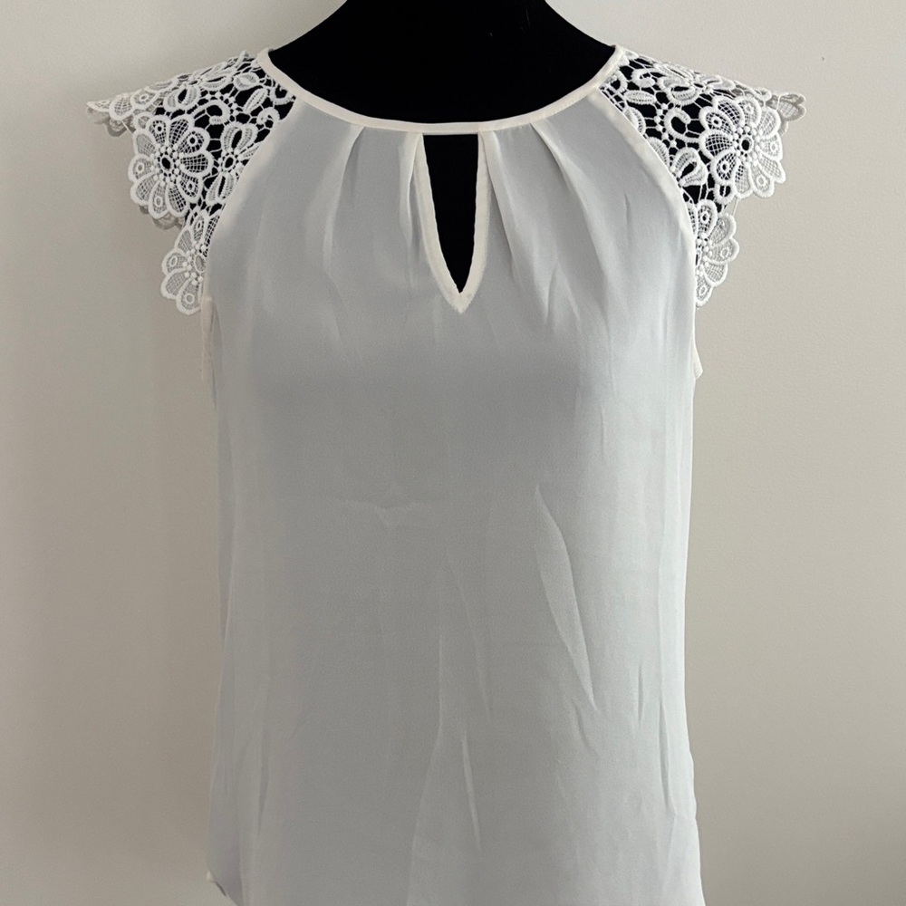 Express Eyelet Sleeve White Top